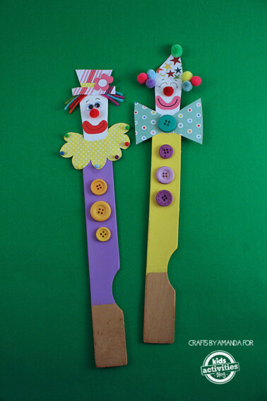 Paint Sticks Clown Puppets by Amanda Formaro for Kids Activities Blog